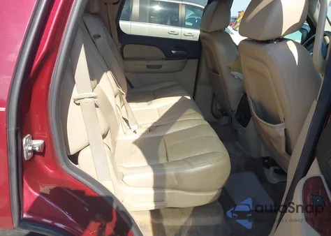 2008 Chevrolet Tahoe Lt z USA, uszkodzony, nr VIN 1GNFC13018J101046